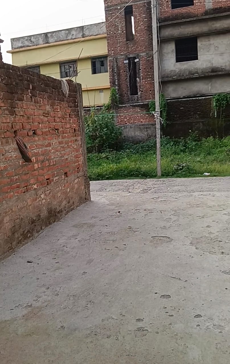 ЁЯПа RAMBAGH PURNIA рдореЗрдВ 1 рдХрдЯреНрдард╛ рдЬрдореАрди + рдордХрд╛рди рдмрд┐рдХреНрд░реА рдХреЗ рд▓рд┐рдП PN 121 - Image 2