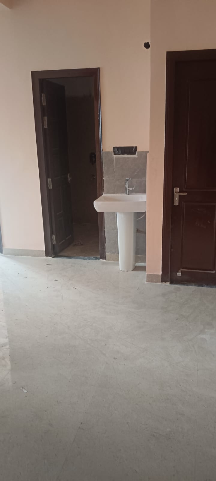 🏡 RAMBAGH – PROFESSOR COLONY में 3 BHK HOUSE RENT के लिए PN 160 - Image 2