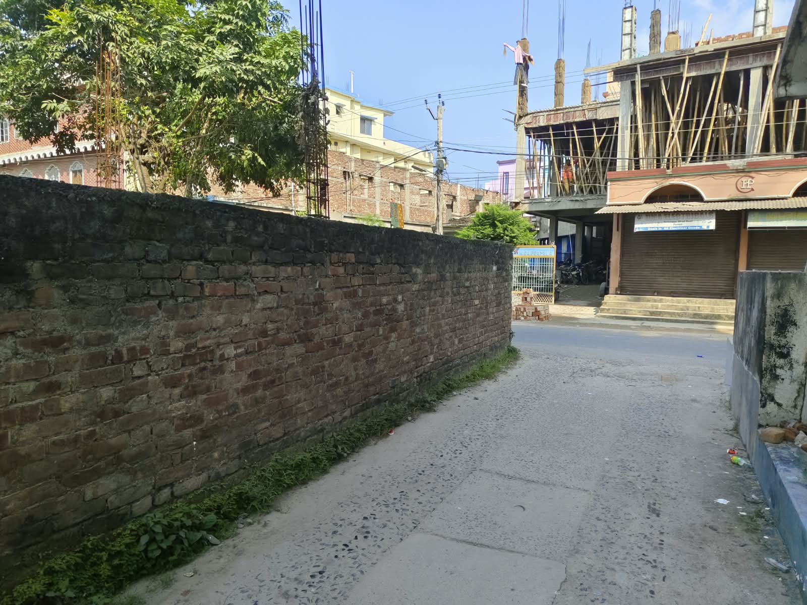 🏡 ब्राइट कैरियर स्कूल के गेट पर जमीन बिक्री के लिए PN 203 - Image 10