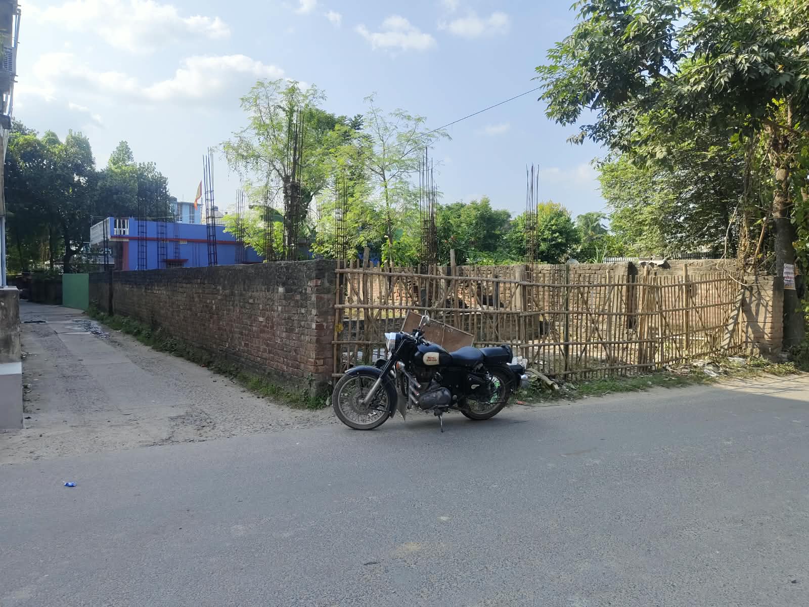 🏡 ब्राइट कैरियर स्कूल के गेट पर जमीन बिक्री के लिए PN 203 - Image 5